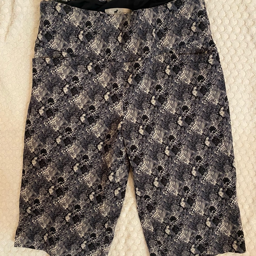 HL Sport Black and Gray Patterned Shorts